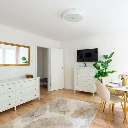 Feelharmony Jasna Apartment - Metro Swietokrzyska Варшава Екстер'єр фото