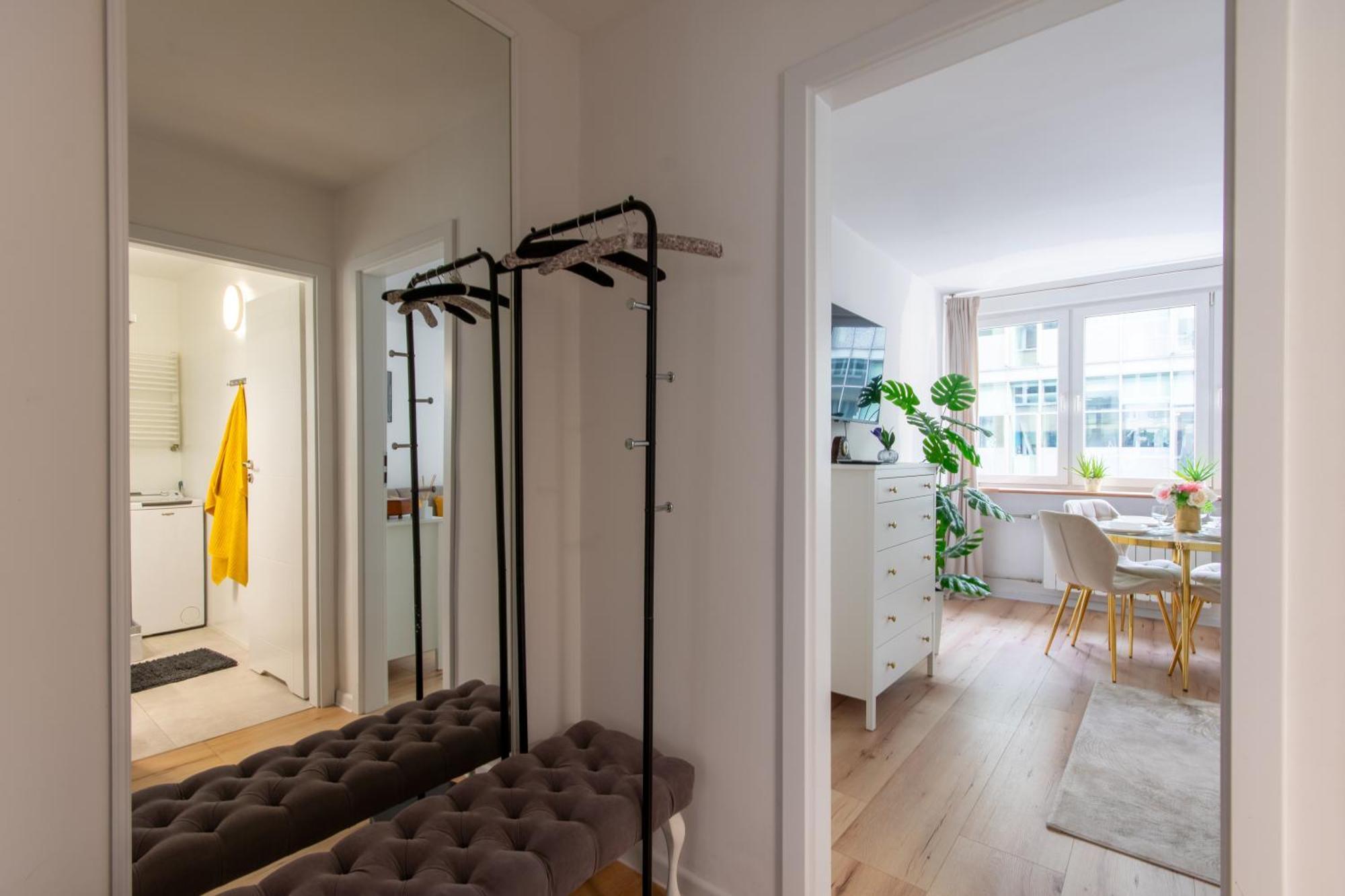 Feelharmony Jasna Apartment - Metro Swietokrzyska Варшава Екстер'єр фото